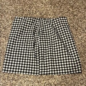 Black and White Pleated Mini Skirt